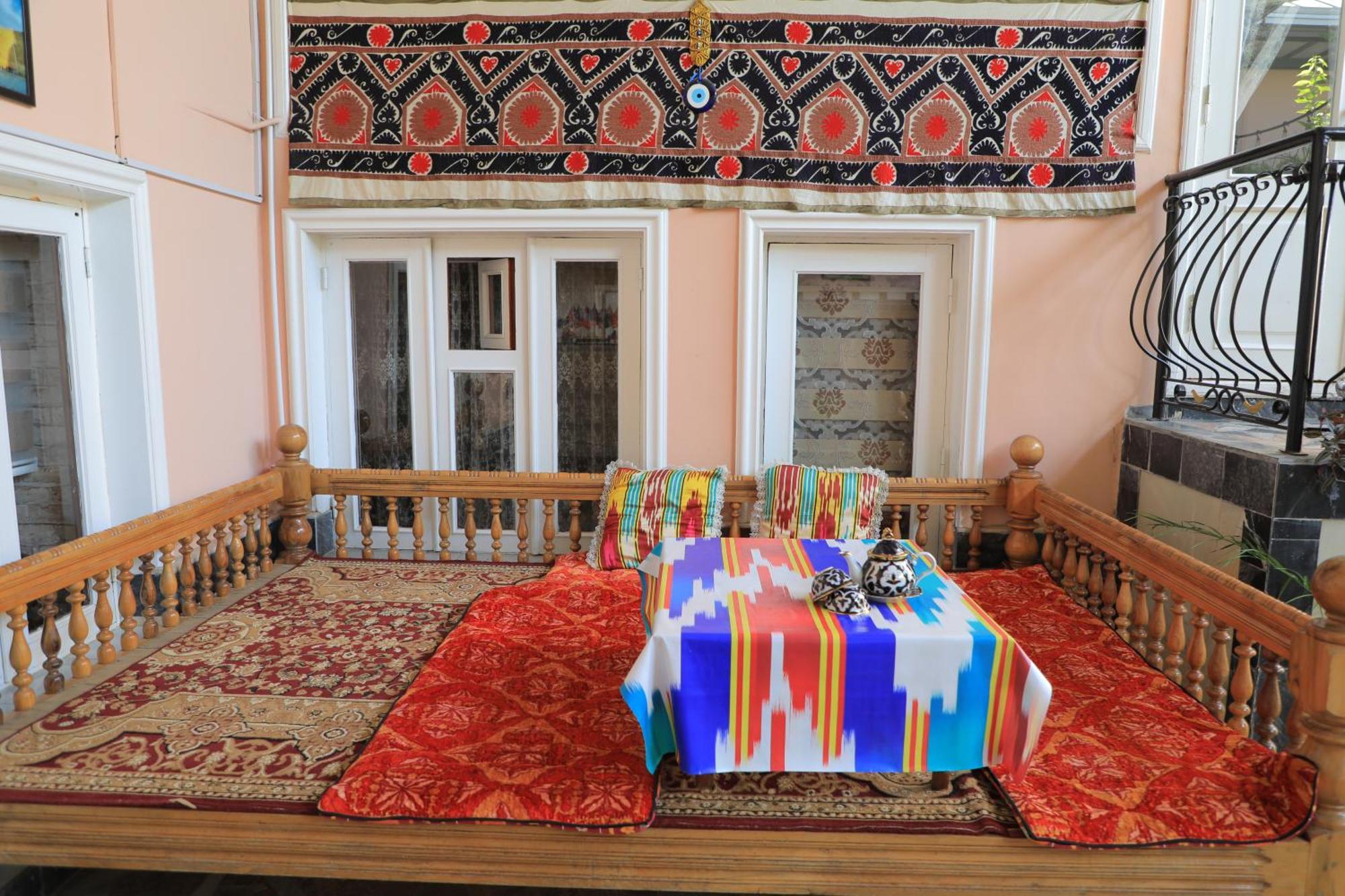Nursultan Grand Guest House Samarkand Esterno foto