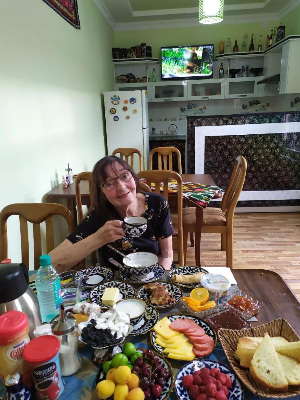 Nursultan Grand Guest House Samarkand Esterno foto